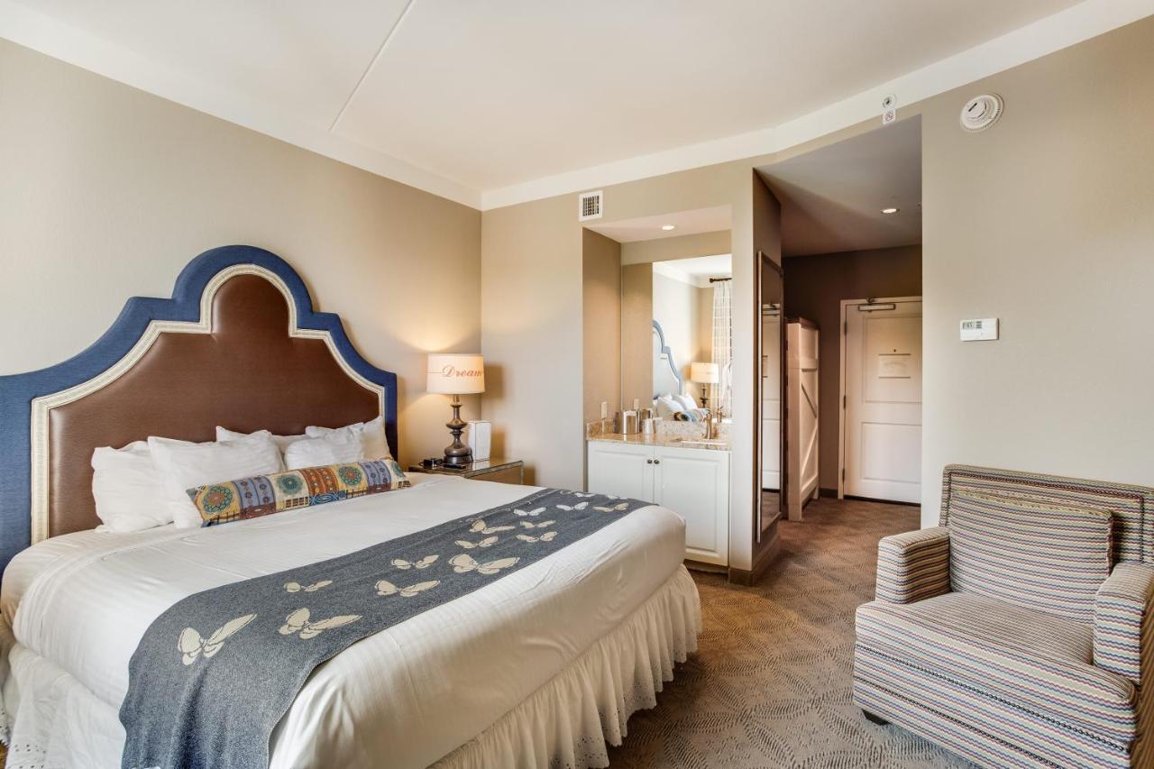 פיג'ן פורג' Dollywood'S Dreammore Resort And Spa מראה חיצוני תמונה