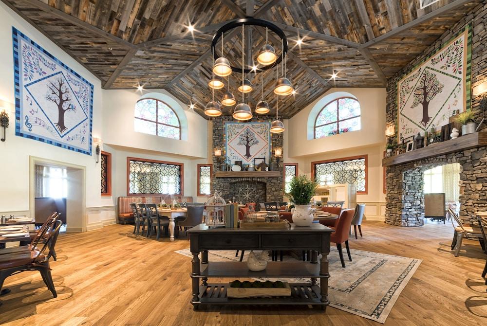 פיג'ן פורג' Dollywood'S Dreammore Resort And Spa מראה חיצוני תמונה