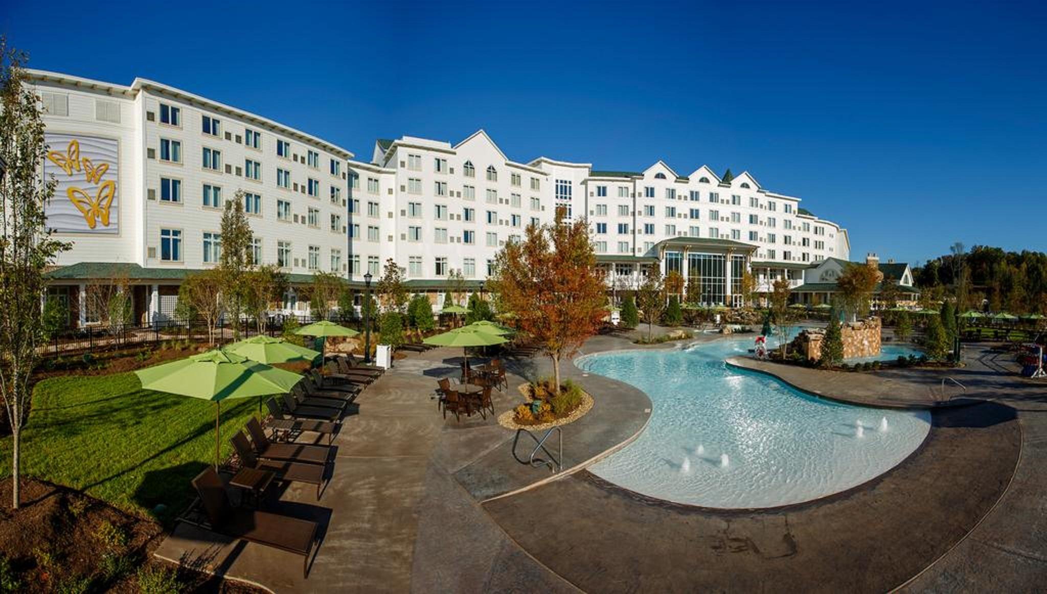 פיג'ן פורג' Dollywood'S Dreammore Resort And Spa מראה חיצוני תמונה