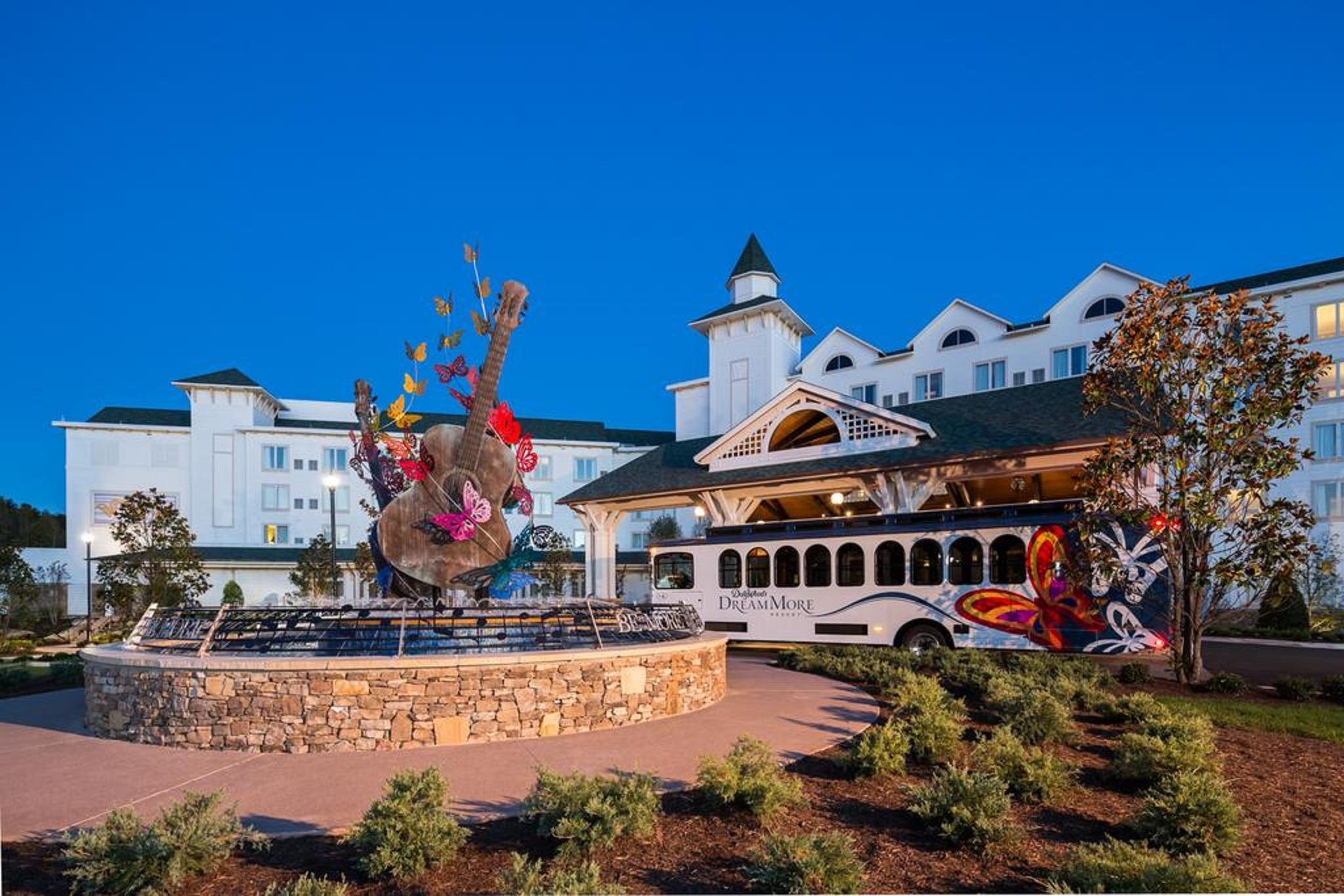 פיג'ן פורג' Dollywood'S Dreammore Resort And Spa מראה חיצוני תמונה